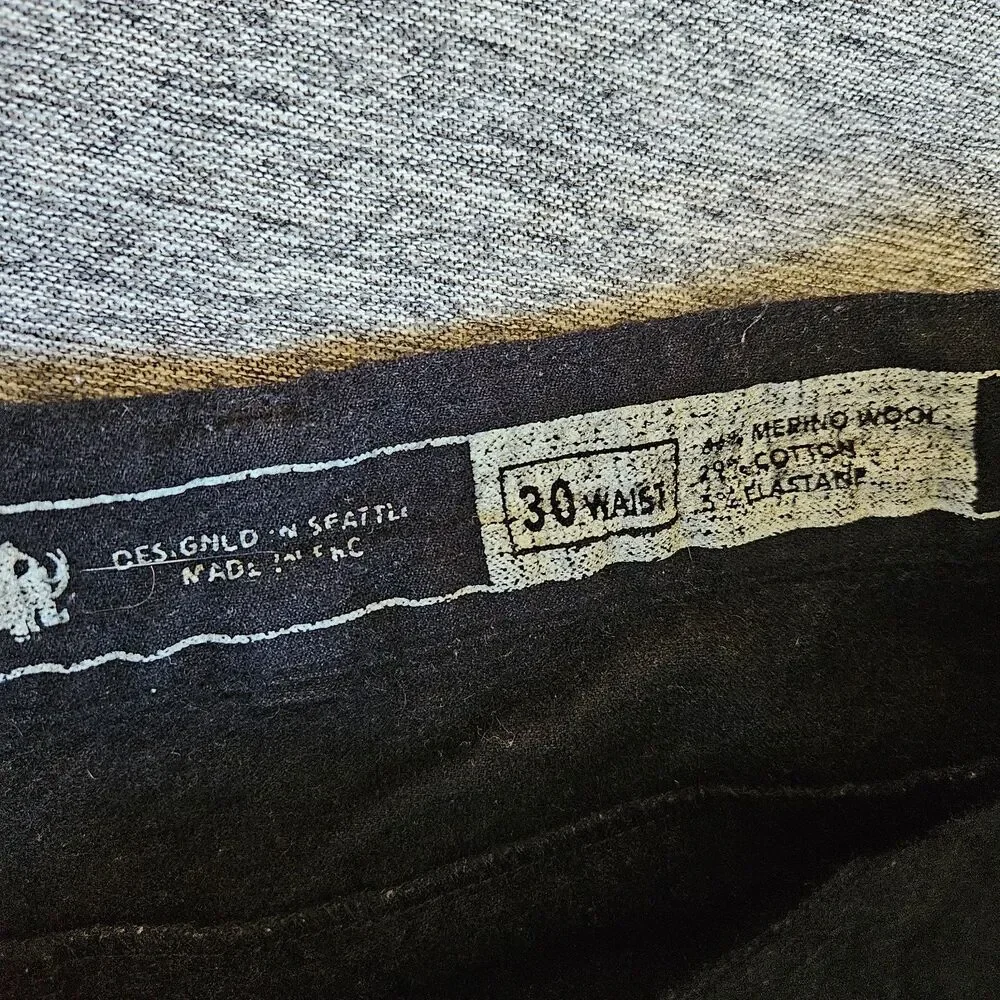 Woolly Longhaul Shorts Men’s Size 30 Black 10” Inseam Merino Wool Blend EUC